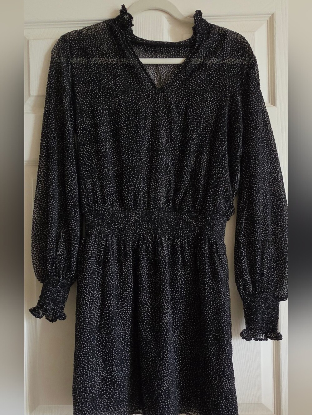 White House Black Market Black and White Polka Dot Long Sleeve Dress XS